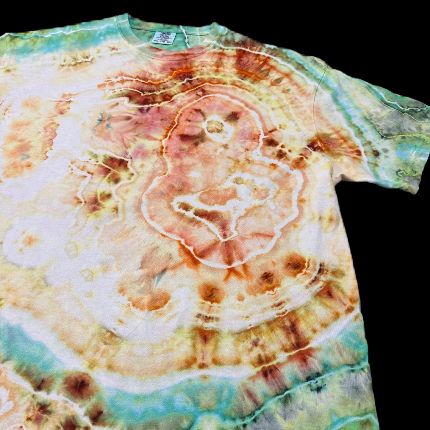 Grateful Mountain Tie Dye 50/50 Dragon Flame Geode Size XXL