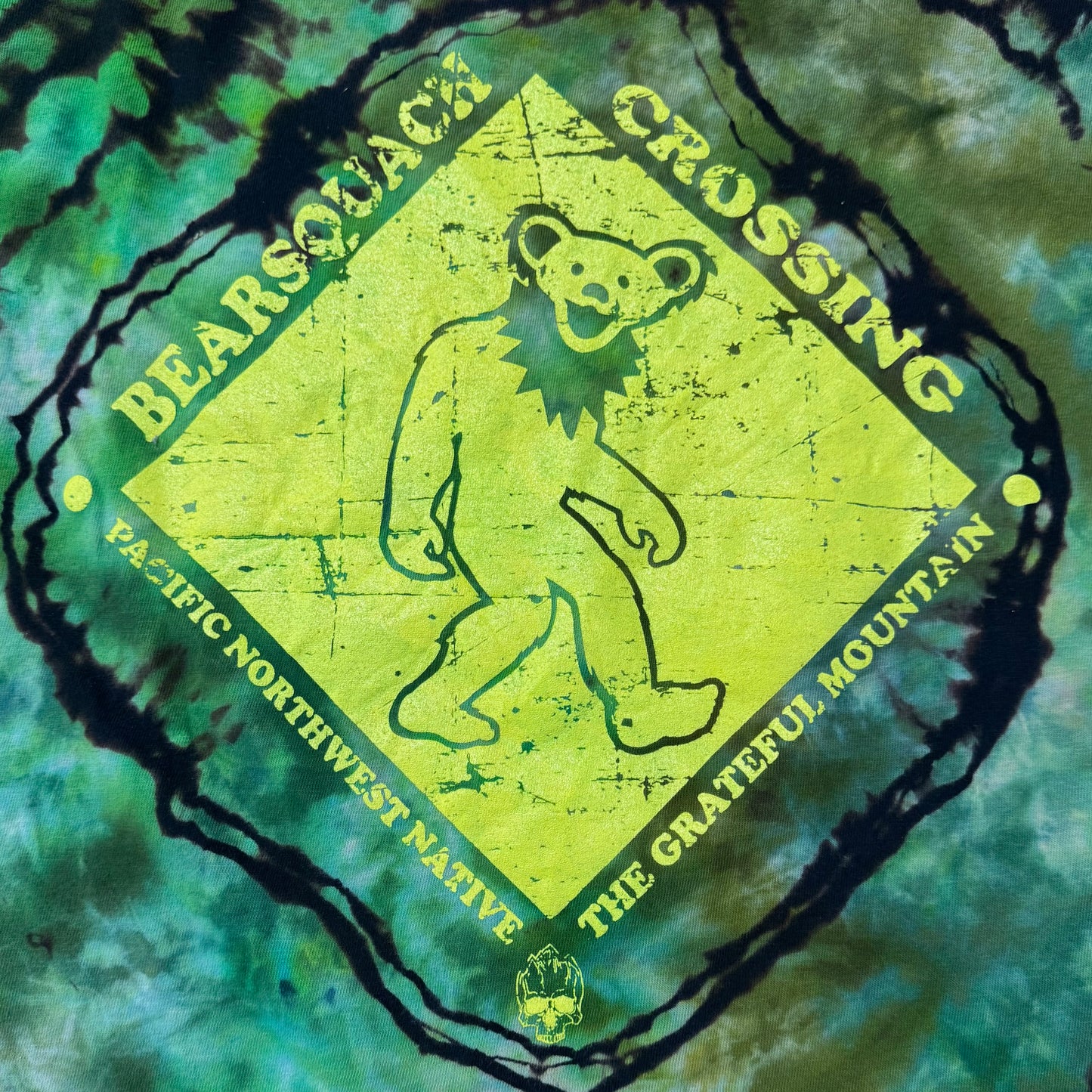 BearSquach Crossing Reversed Moss Ice Dye /// Size LRG